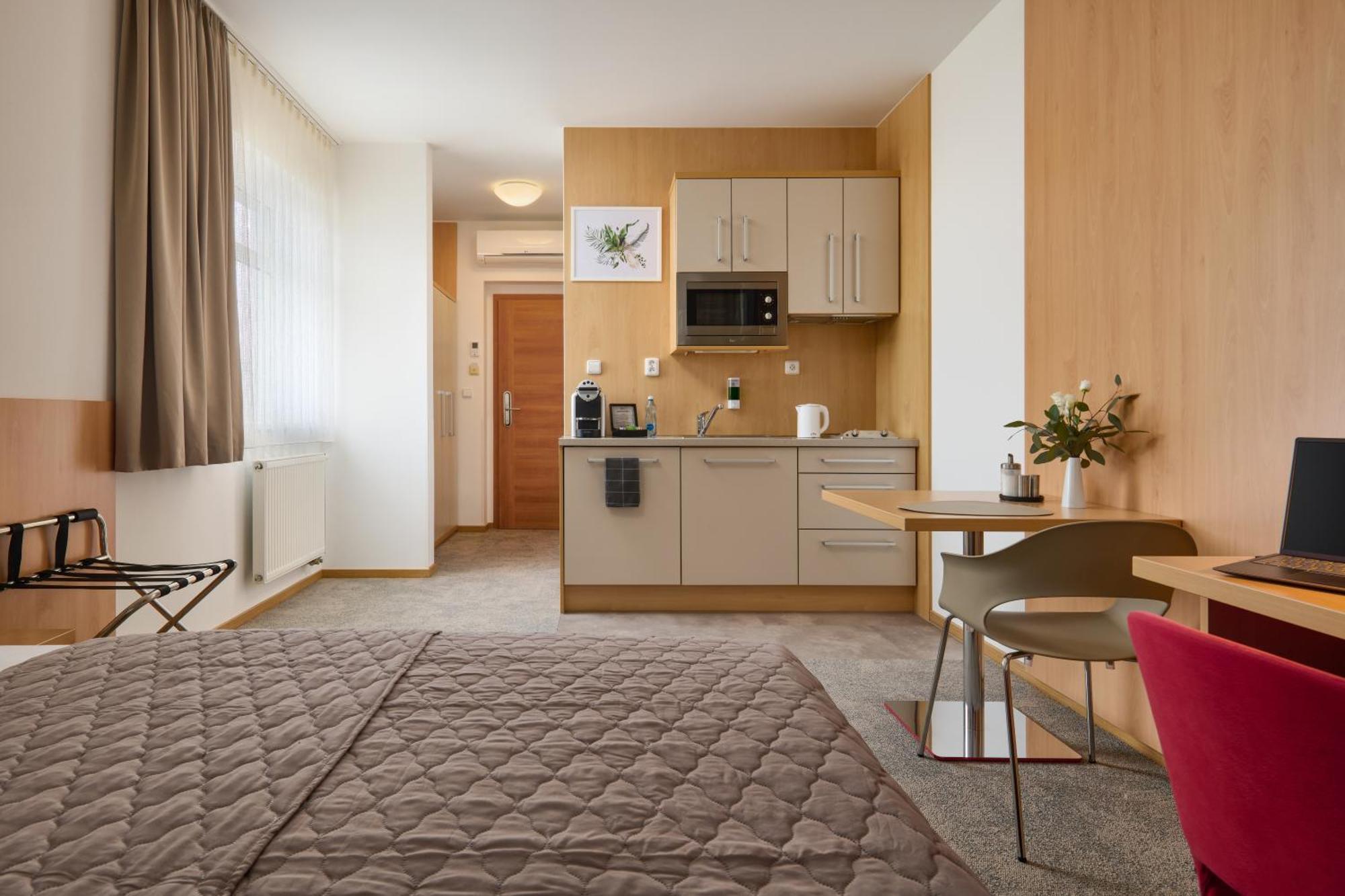 Hotel Osvit Mladá Boleslav Extérieur photo